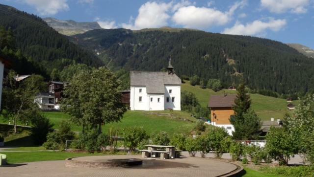Disentis Mountain View Apartamento Exterior foto